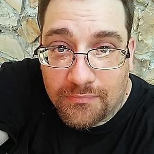 Meet your Posher, Carl